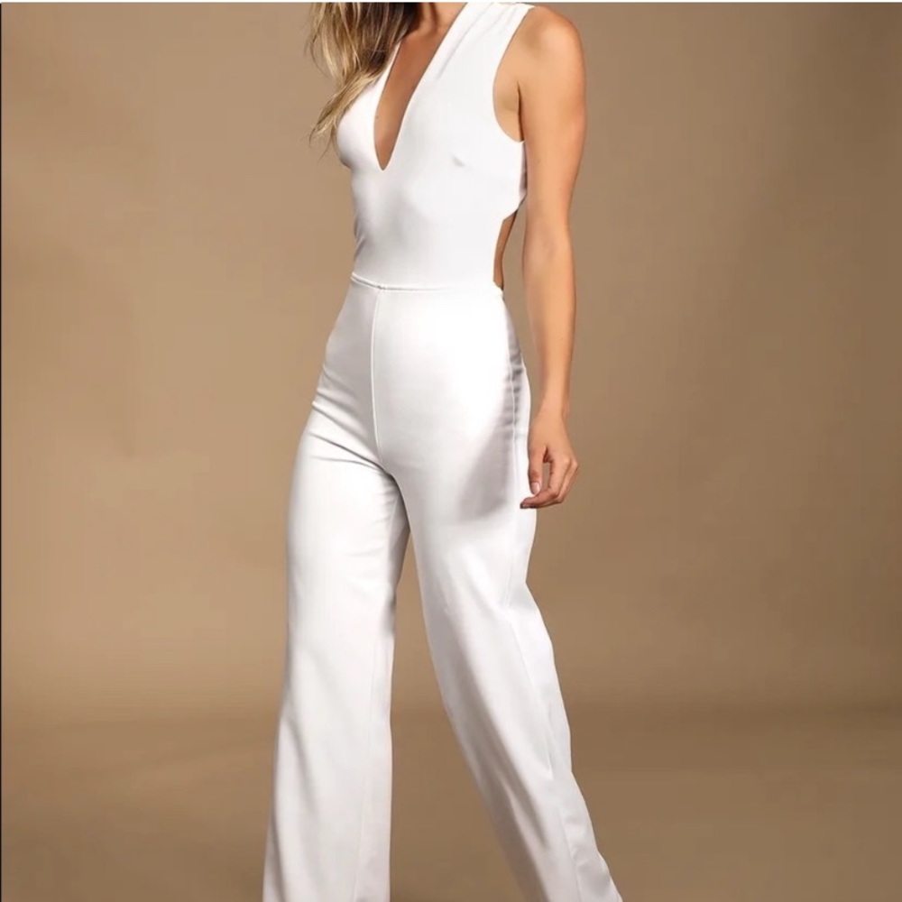 NWT Lulu’s White Thinking Out Loud Open Back Jumpsuit